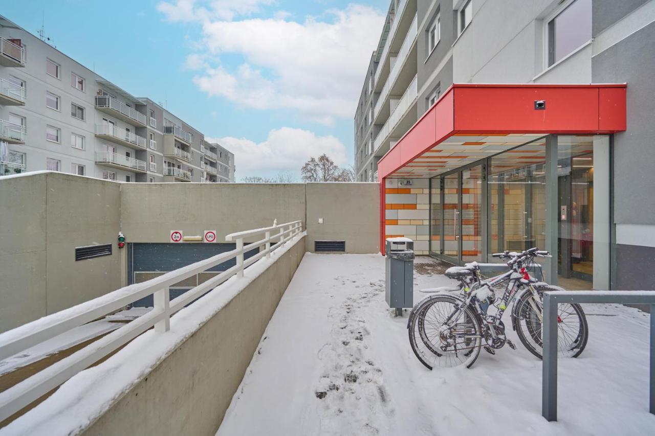 Wroclaw Rose Apartments By Noclegi Renters Bagian luar foto
